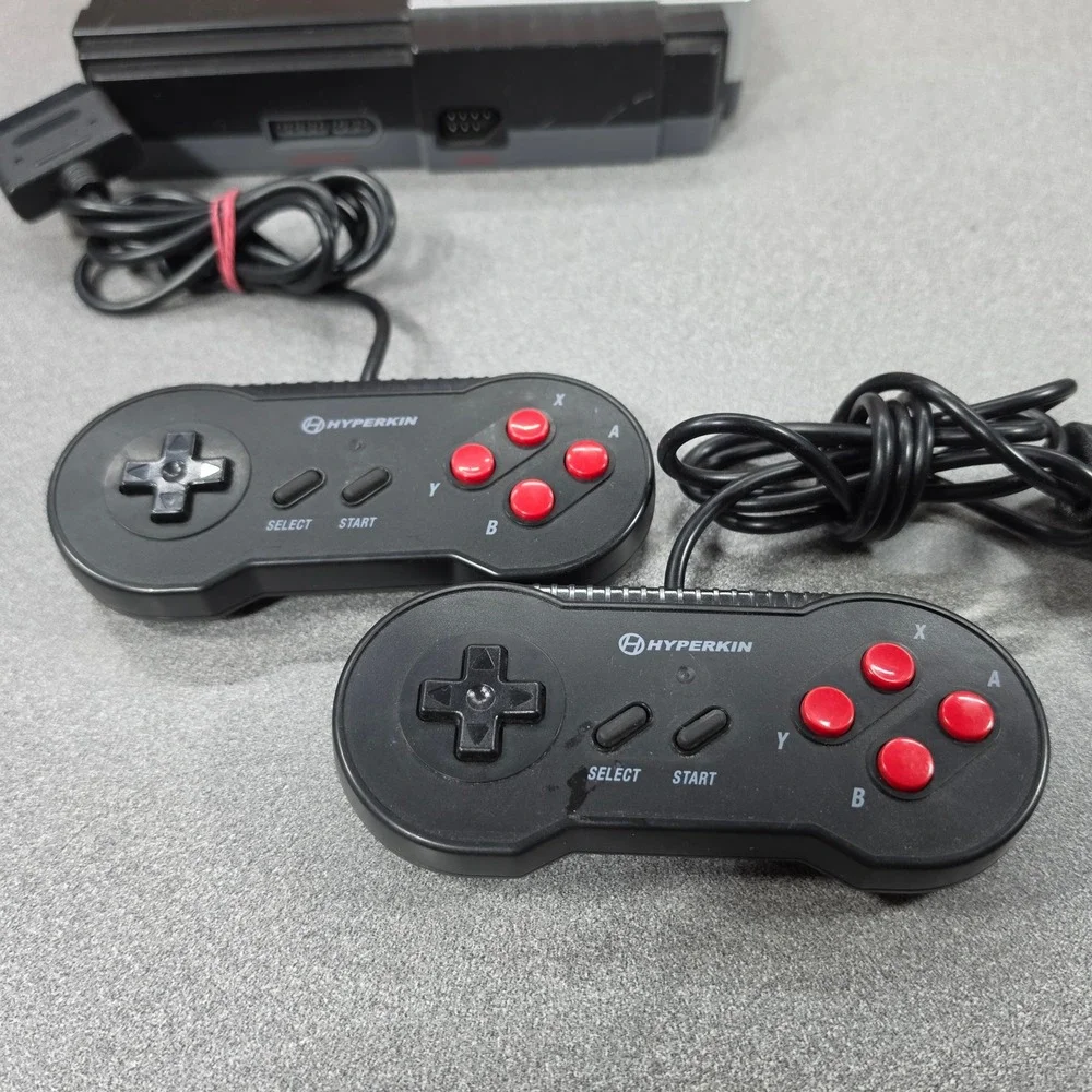Hyperkin Retron 2 Gaming Console Good NES SNES Dual Slot System - Untested